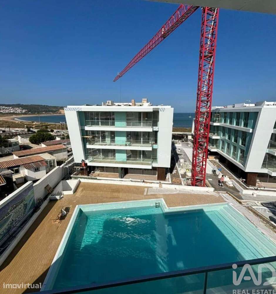 Apartamento T1 em São Martinho do Porto de 56,00 m2 - Grande imagem: 4/22