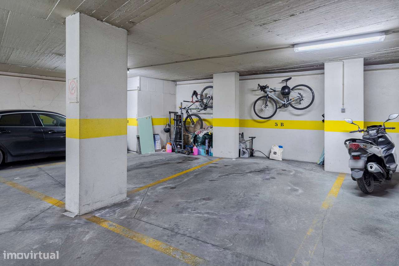 SANTA MARTA DO PINHAL - T2 com Garagem e Arrecadação!-21