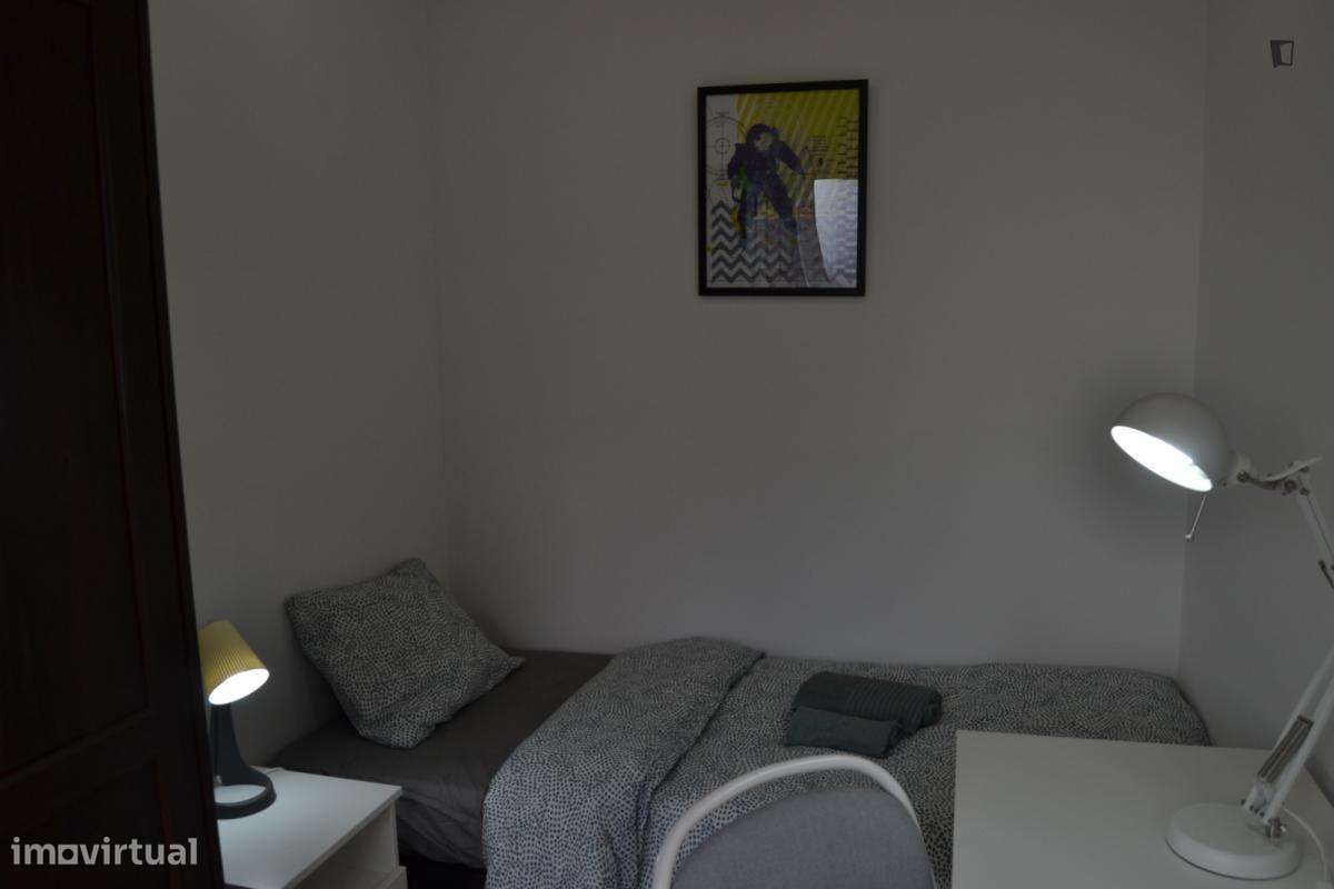 Quarto - localizado em Parque das Nações Lisbon - Grande imagem: 4/7