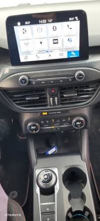 Ford Focus Turnier 1.5 EcoBlue Start-Stopp-System ST-LINE - 38