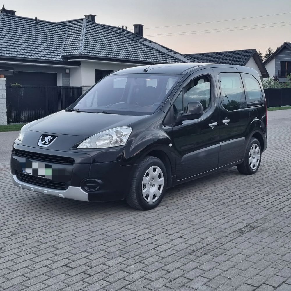 Peugeot Partner II 110 Tendance mit Familien-Paket 2009