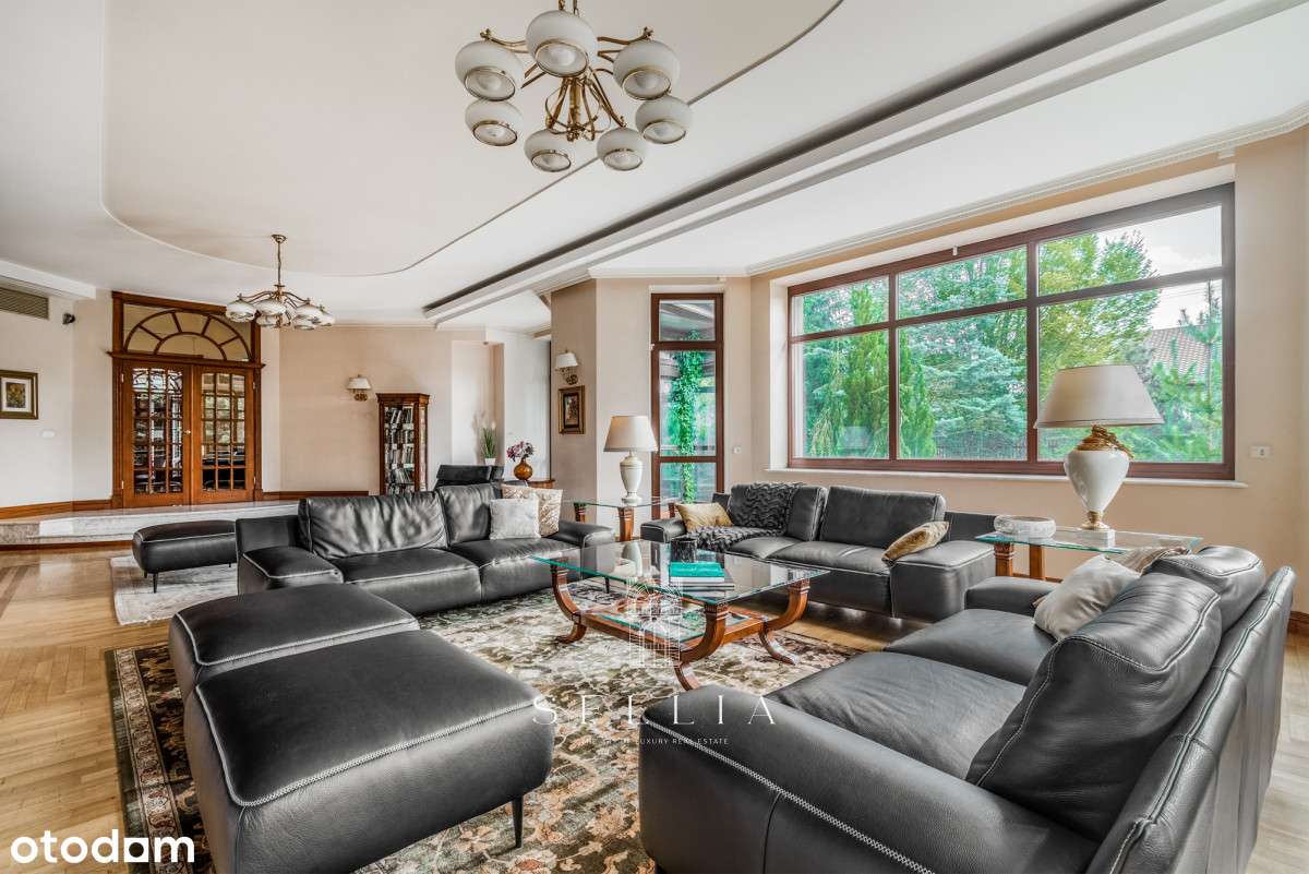 Wyjątkowa rezydencja w malowniczym Józefowie-0