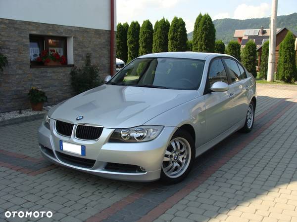 BMW Seria 3 320d - 5