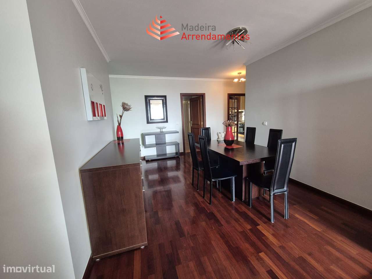 Apartamento T2 nos Barreiros - Grande imagem: 2/26