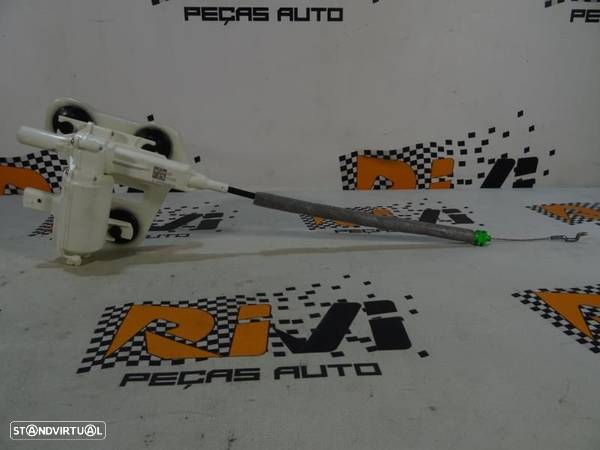 Motor Do Fecho Da Mala Mercedes-Benz C-Class T-Model (S205)  A09990686 - 1