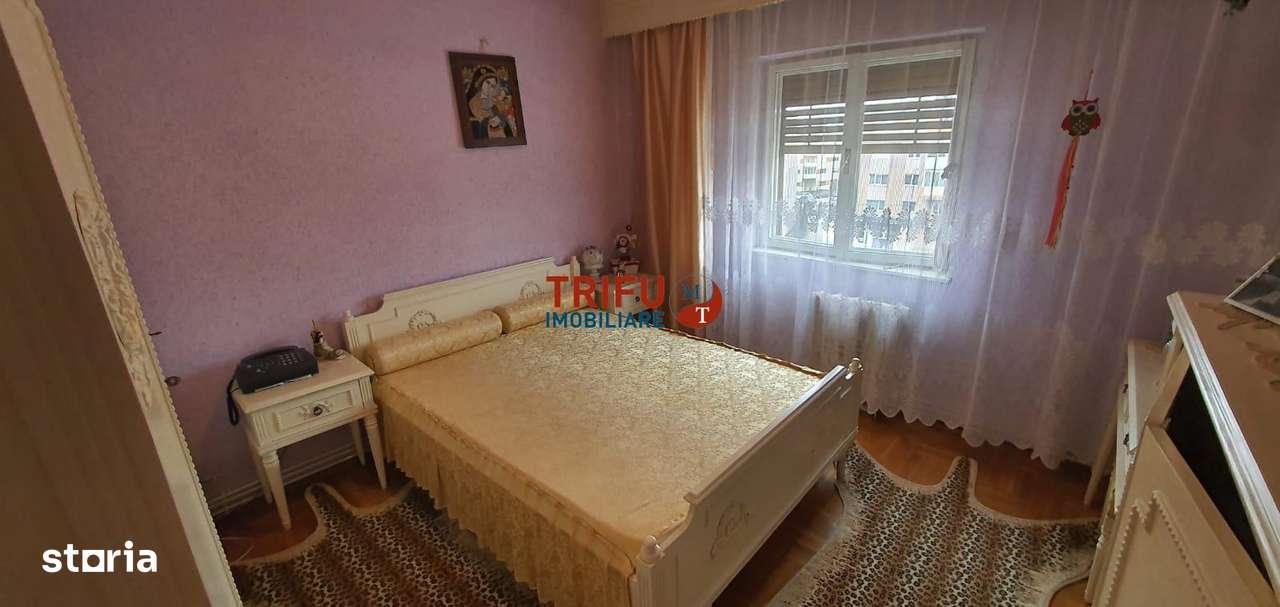 Apartament 2 camere decomandat etaj 3, loc de parcare. - Imagine principală: 4/9