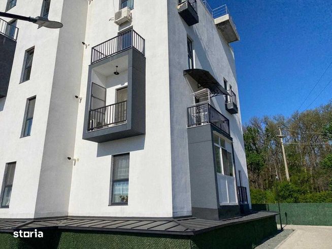 de vinzare apartament doua camere decomandat