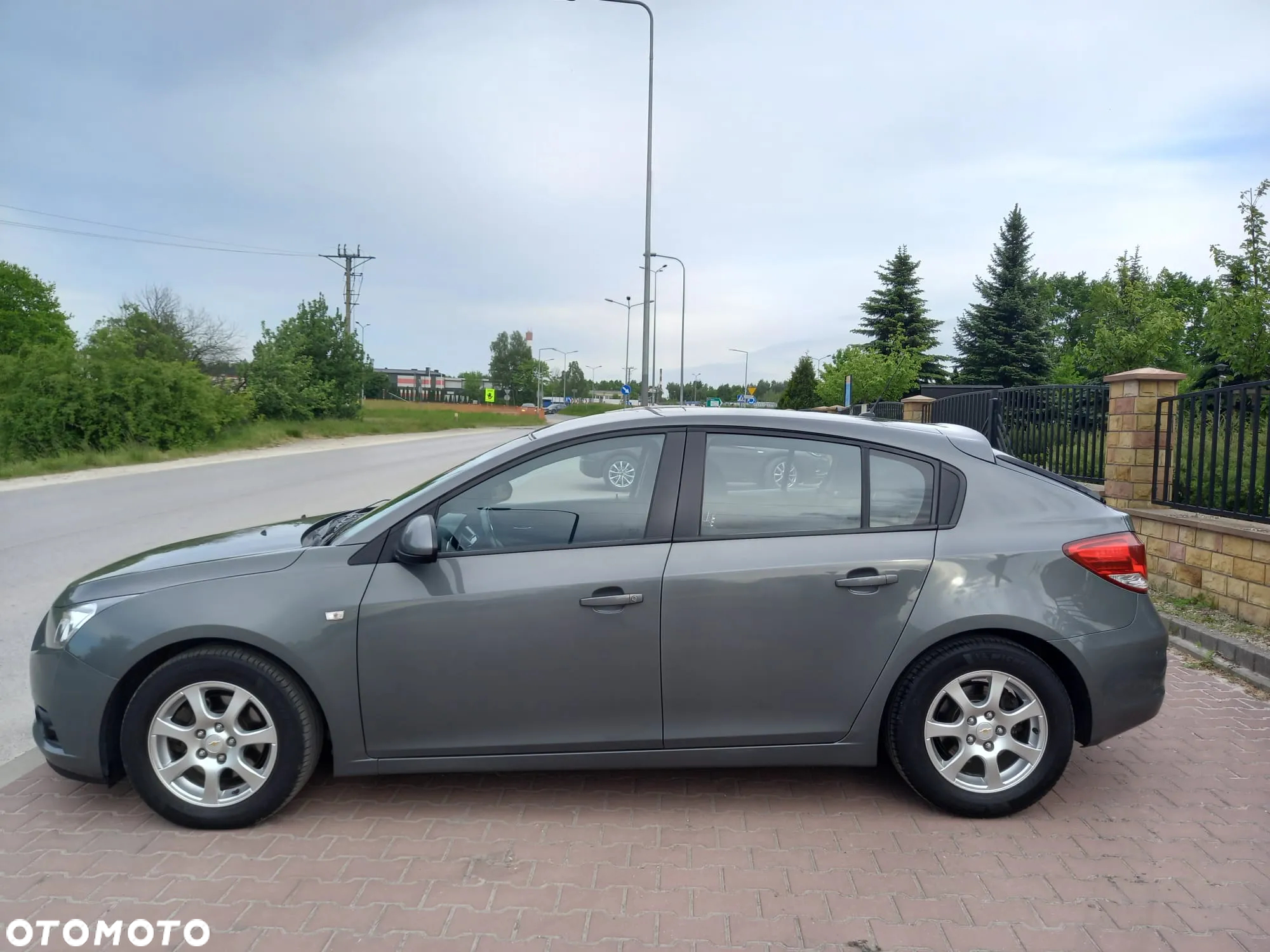 Chevrolet Cruze 2.0 D LT - 8