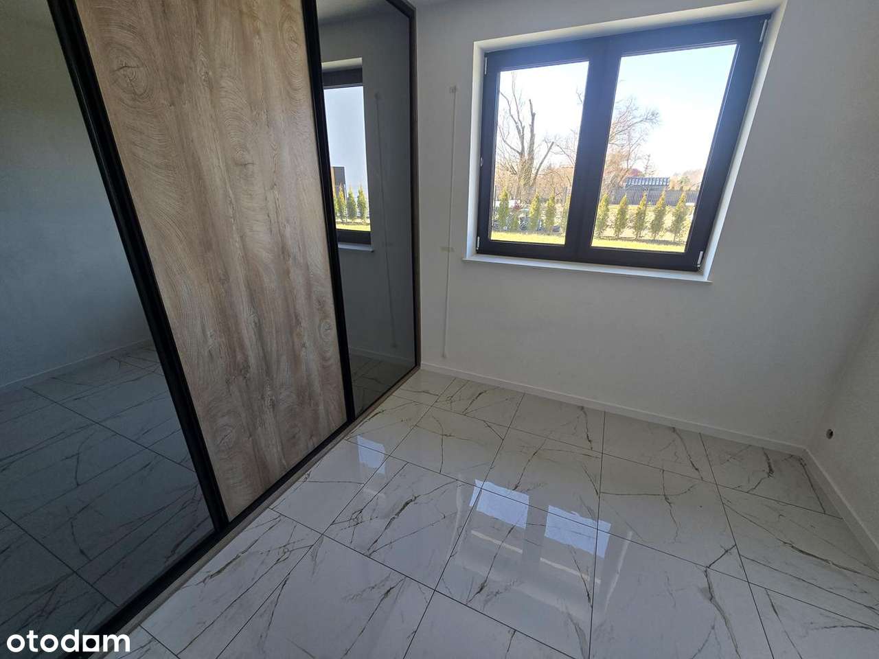 NOWY DOM WOLNOSTOJĄCY, WYKOŃCZONY-8