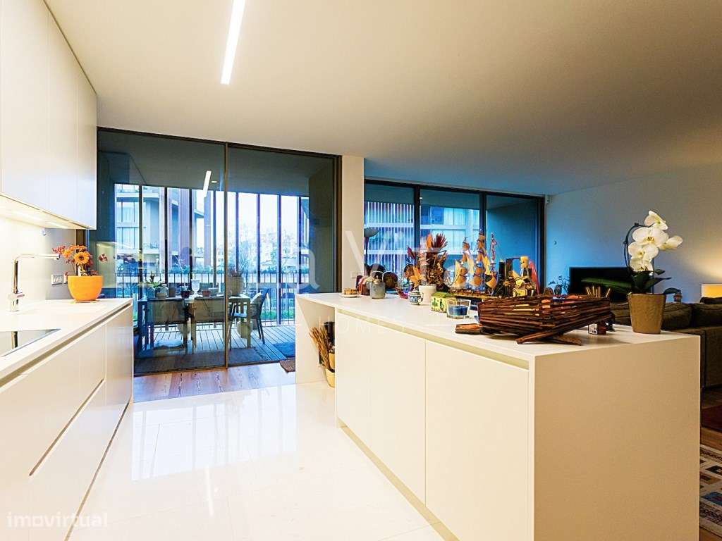 T2, em Condomínio fechado com piscina, ginásio, amplos jardins e se... - Grande imagem: 5/39