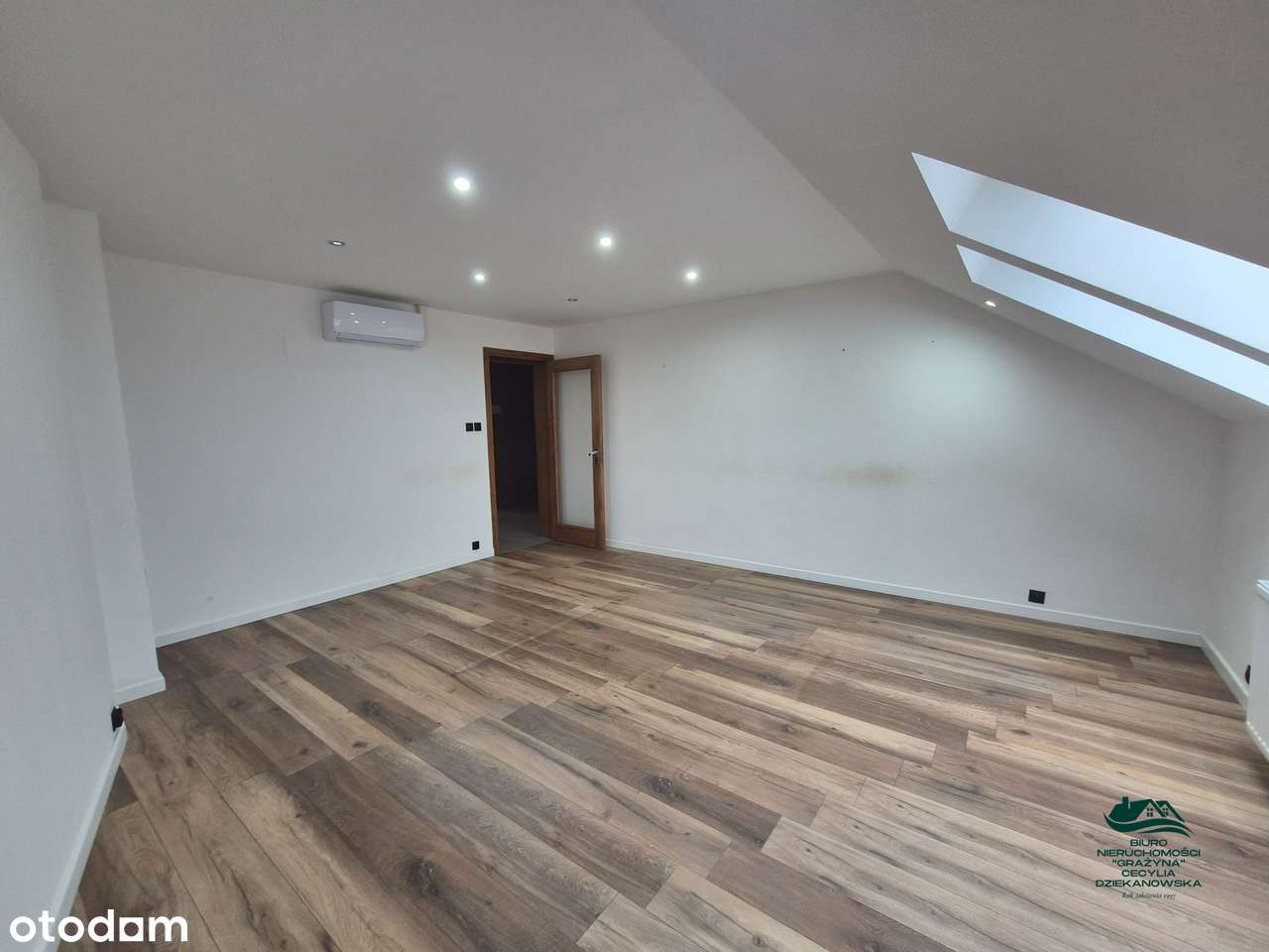 Dom 3kondygnacyjny centrum Aleksandrowa Kujawskiego z działką-17