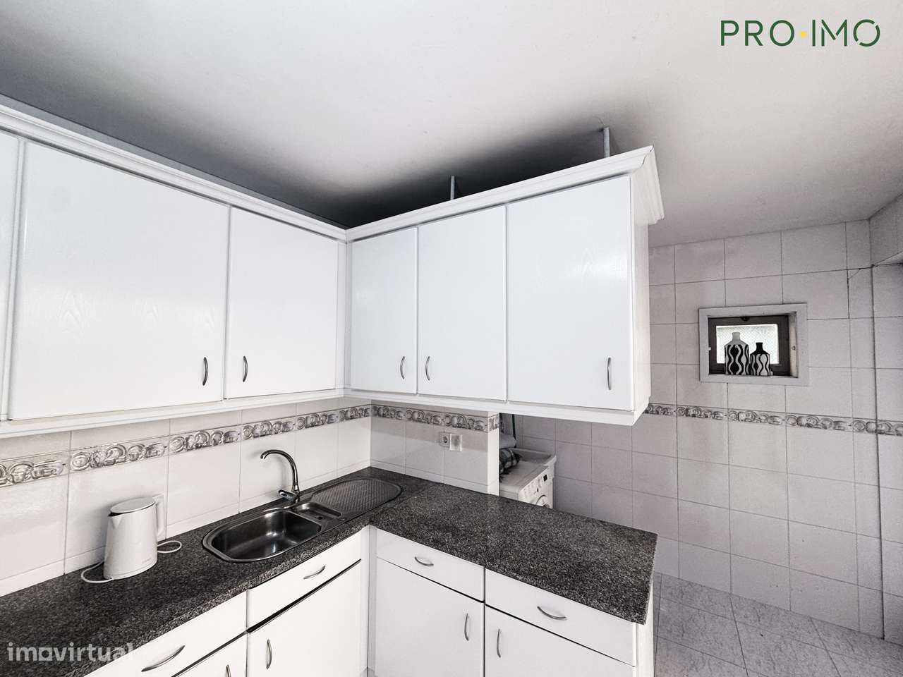 Apartamento T3 no Centro de São João da Madeira-23