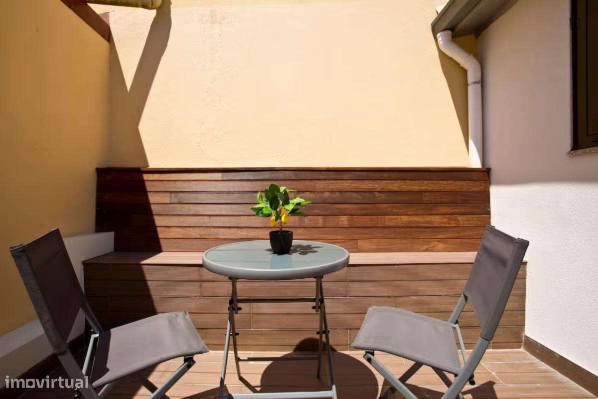 Apartamento com 1 quartos - localizado em Santo Ildefonso Porto - Grande imagem: 3/6