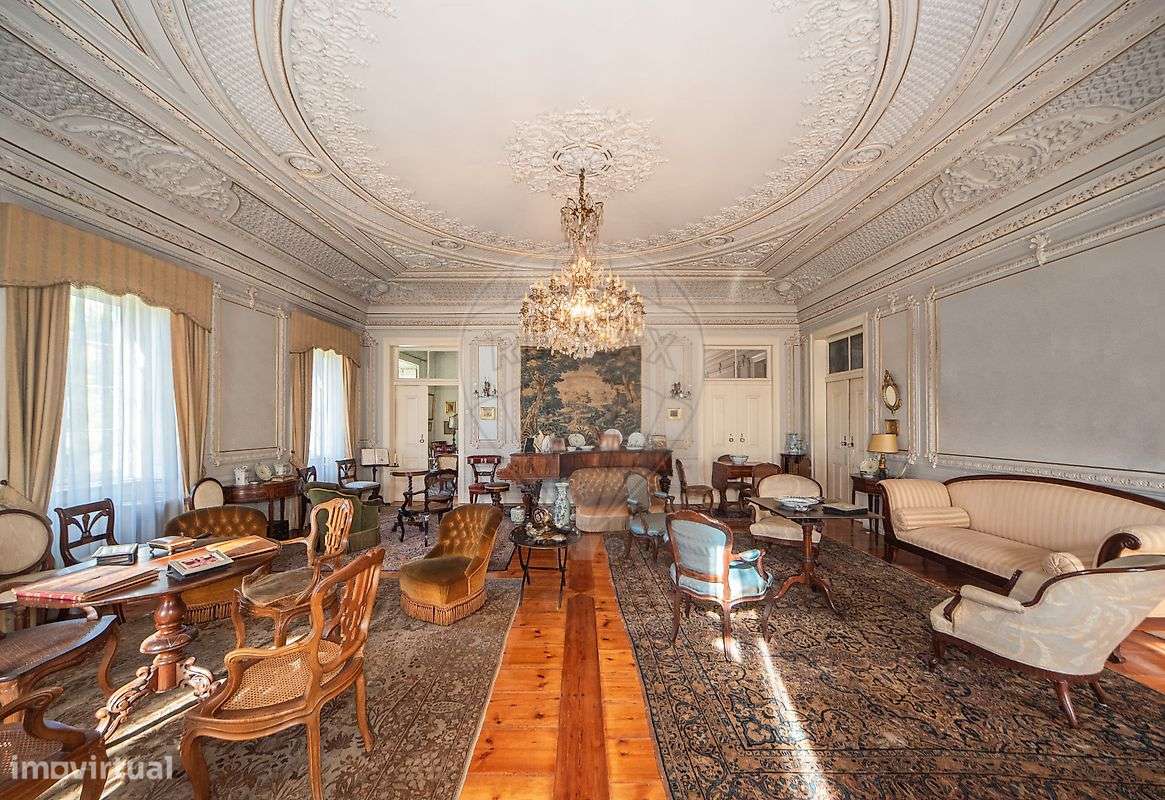 Moradia T6 para venda-11