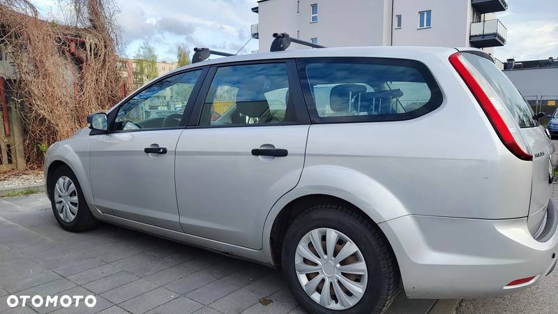 Ford Focus 1.6 TDCi Trend - 5