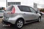 Renault Scenic dCi 110 FAP Dynamique - 8