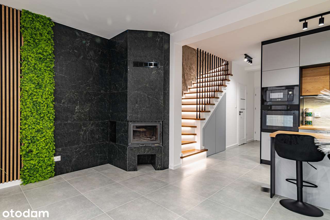 NOWA CENA! Dom szeregowy z Garażem,Kominkiem i Ogrodem-teraz 799tys zł - Pełny obrazek: 2/20