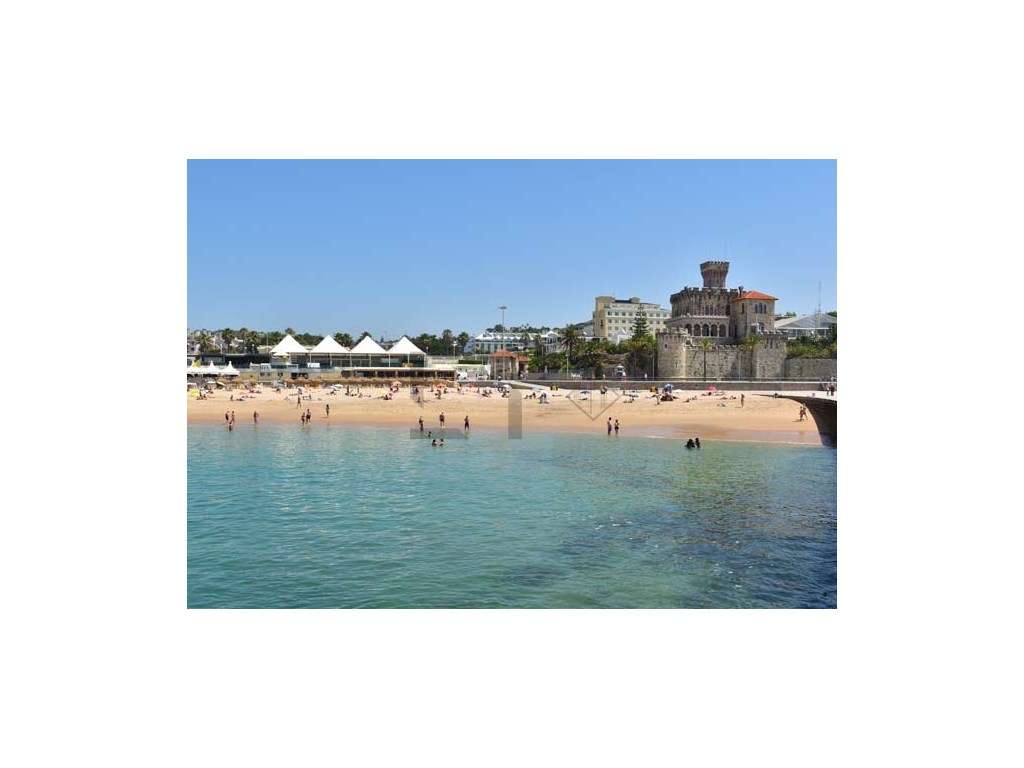 Penthouse T3 com Terraço e Piscina Privada para Venda no Estoril, C...-6