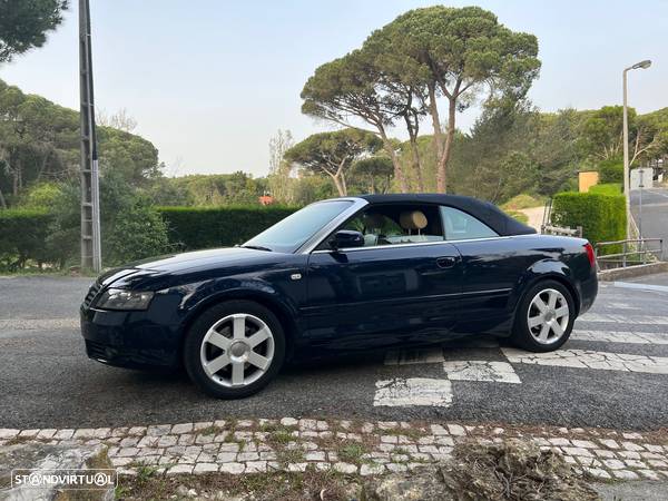 Audi A4 Cabrio 1.8 T Exclusive - 38