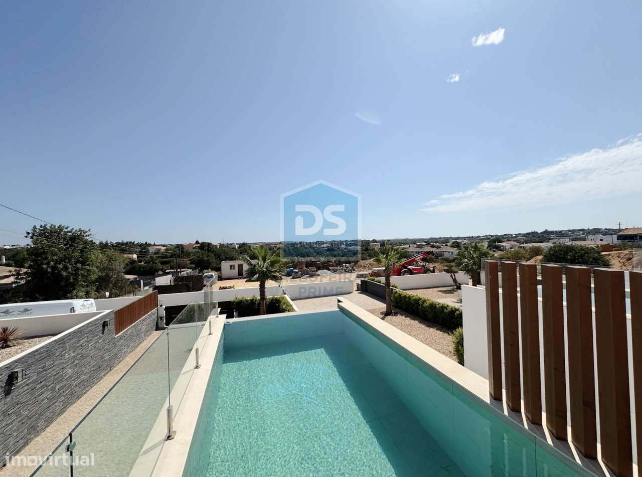 Moradia Geminada T3 Venda em Almancil,Loulé - Grande imagem: 4/54