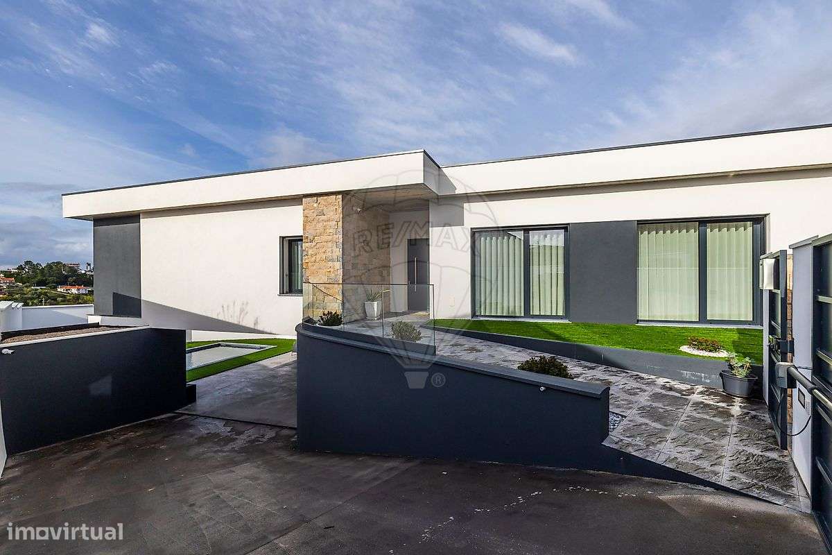 Moradia T3 para venda - Grande imagem: 2/42