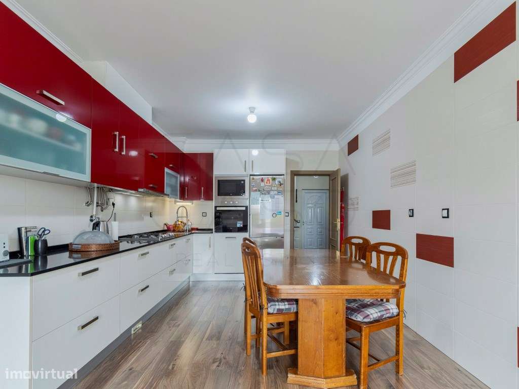 Moradia T4 com garagem, jardim, piscina e barbeque junto à Quinta d...-12