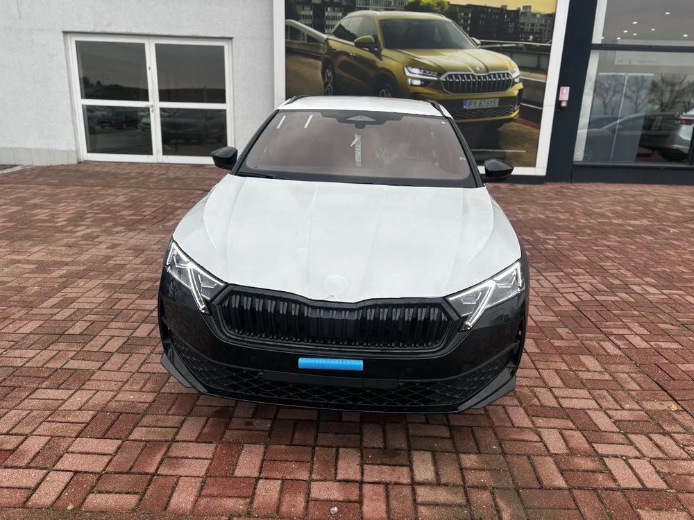 SKODA OCTAVIA Octavia Combi Sportline 2,0 TDI 150 KM DSG