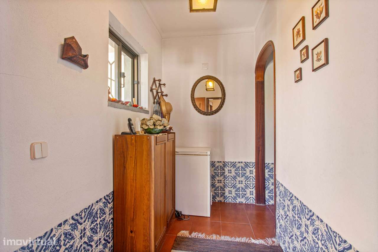 Moradia T4, 2 pisos, com jardim e árvores de fruto, Marisol | Aroeira-9