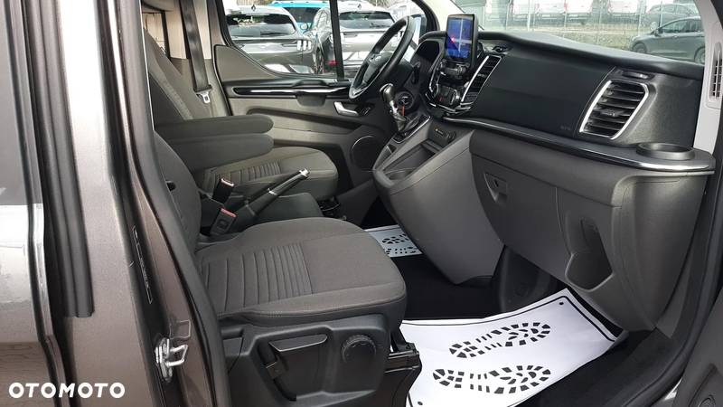 Ford Tourneo Custom 2.0 EcoBlue L1 Titanium - 20