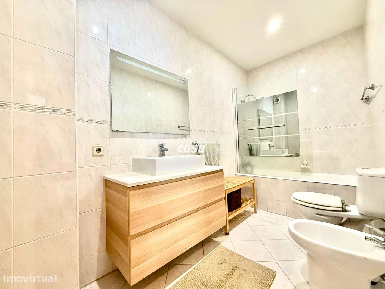 Apartamento T2 com Lugar de Garagem | Excelente Localização-16