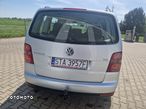 Volkswagen Touran 1.9 TDI Trendline DSG - 6