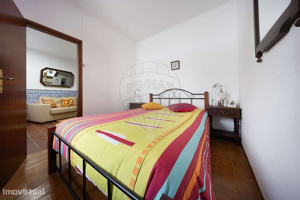 Moradia T2 para venda - Grande imagem: 2/23