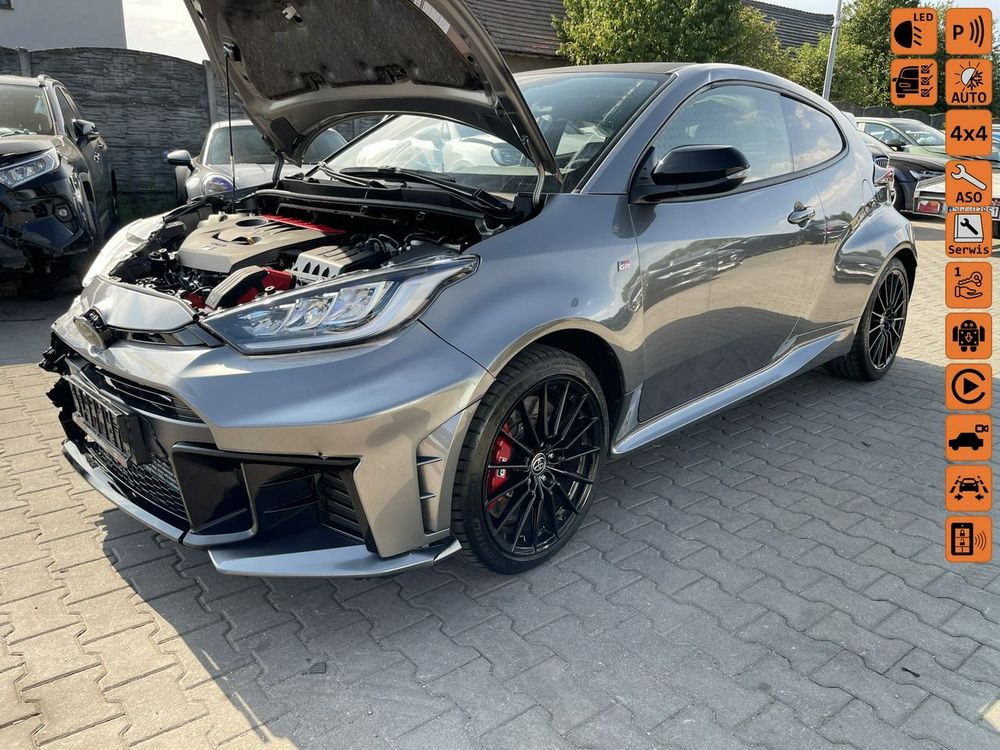 Toyota Yaris 2024