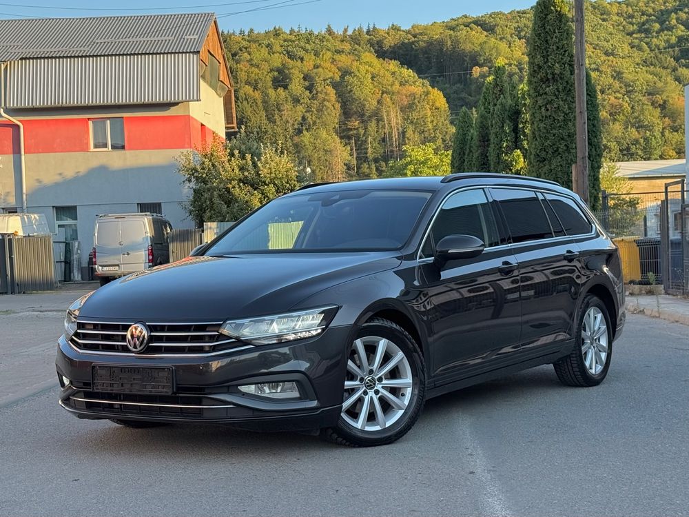 Volkswagen Passat B8 [2014 - Prezent] 2.0 TDI DSG (BlueMotion Technology) Highline 2020