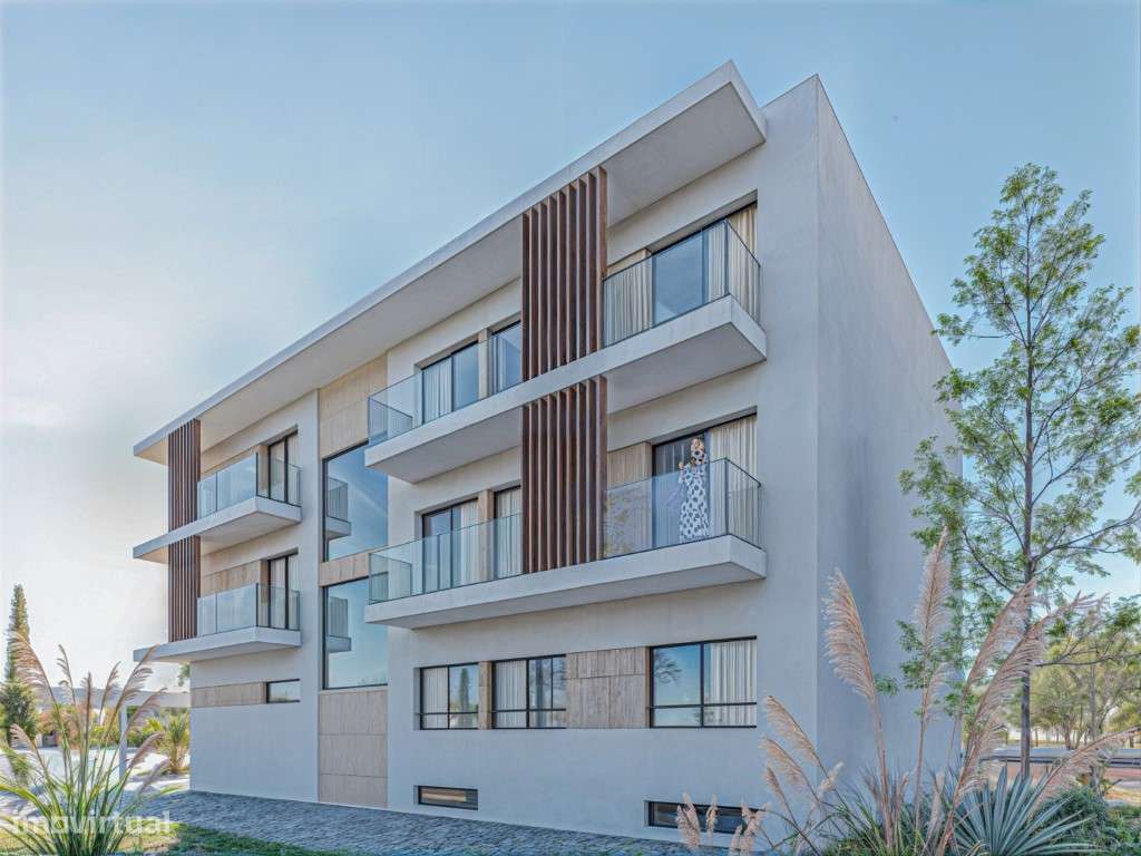 Apartamento de 3 quartos a poucos passos da icónica Praia dos Super... - Grande imagem: 5/15