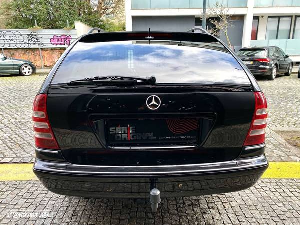 Mercedes-Benz C 320 CDi Avantgarde Auto. - 9