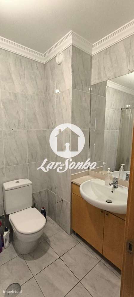 T3 junto ao Metro da Câmara de Matosinhos - Grande imagem: 4/13