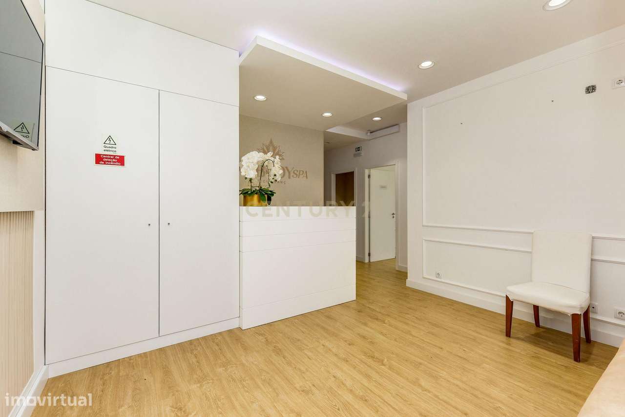 Espaço Comercial, Renovado, com  150m² na Quinta Grande – Excelente Vi - Grande imagem: 4/28