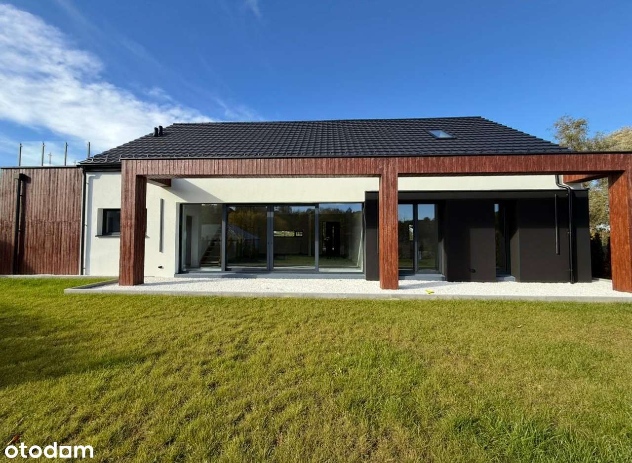 Nowoczesny dom z widokiem na las - Pełny obrazek: 4/12