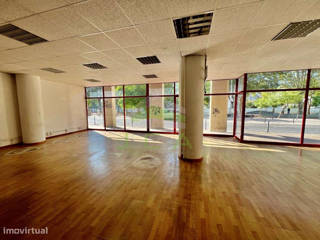 Loja no centro de Leiria - Grande imagem: 3/12