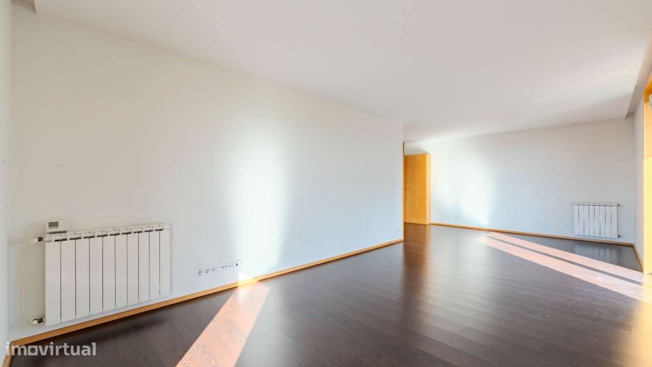 Apartamento T2 - Campus de Azurém da Universidade do Minho - Grande imagem: 2/15