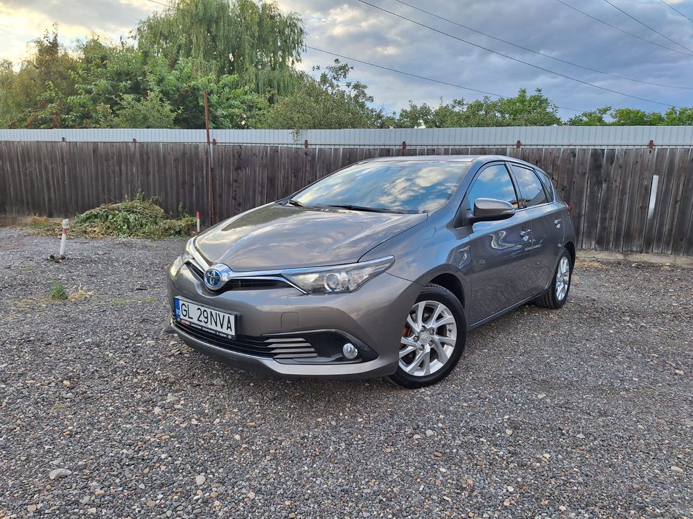 Toyota Auris 2016