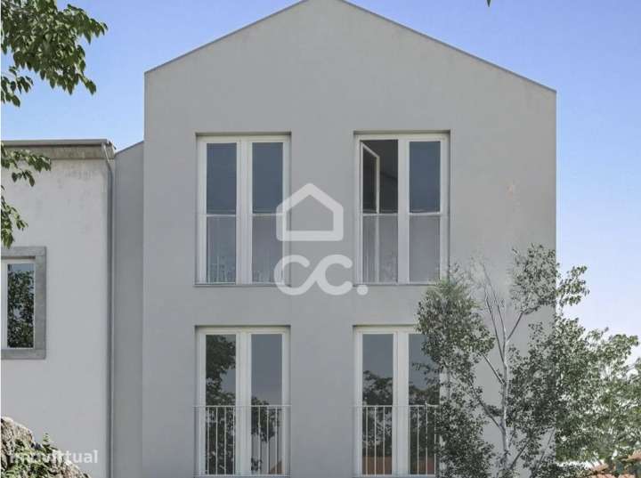 Moradia T5 com jardim, piscina e garagem na Foz Velha – Projeto de rec-8