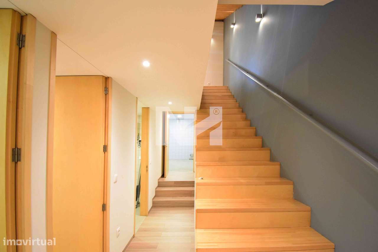 Moradia T4 | 4 Suites | Jardim | Centro | Maia-19