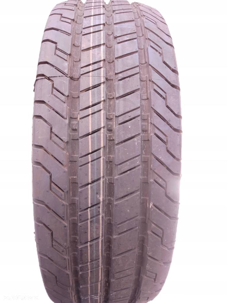 Continental ContiVanContact 100 215/70 R15C 109/107S 2022 - 1