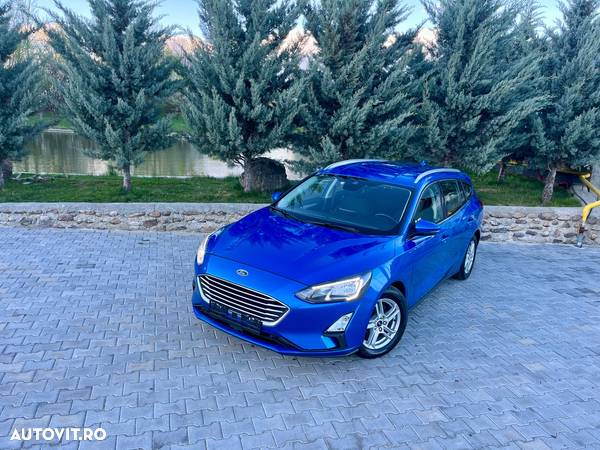 Ford Focus Turnier 1.5 EcoBlue Start-Stopp-System COOL&CONNECT - 2