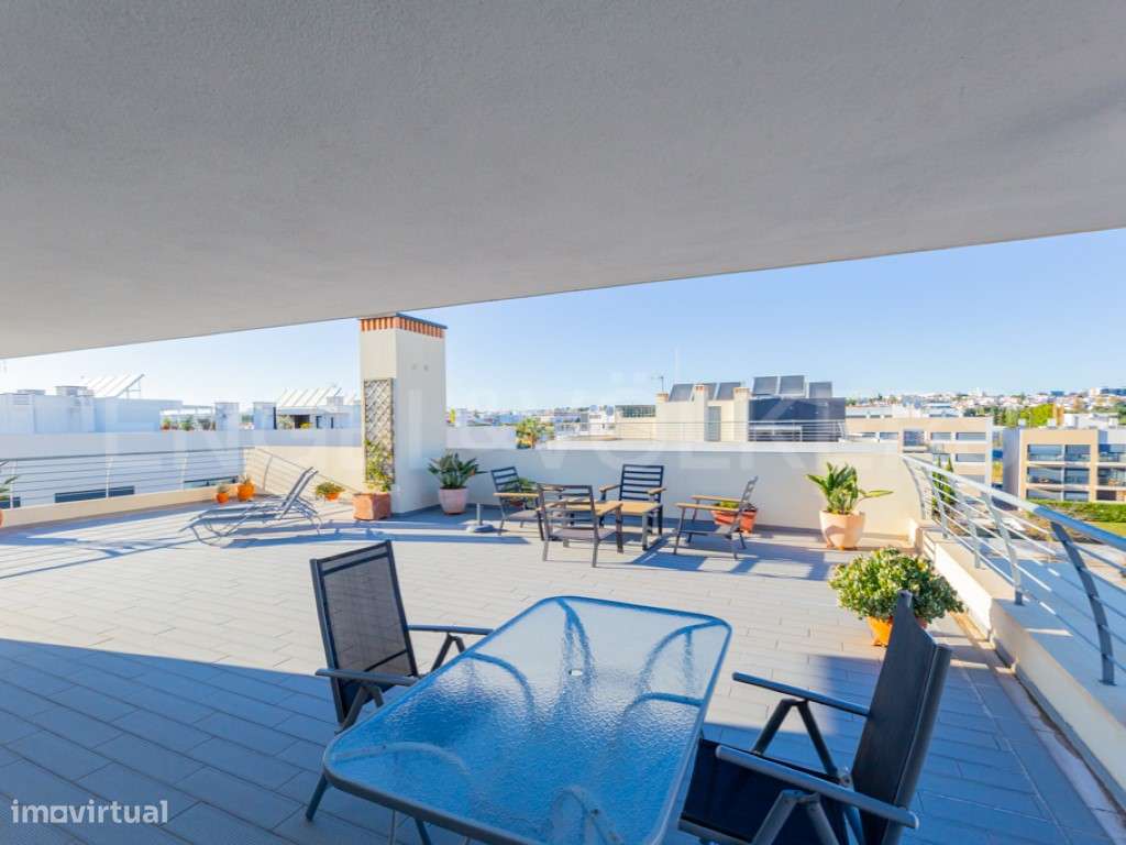 Penthouse Exclusiva T3 com Jacuzzi e Vista Mar - Tavira-25