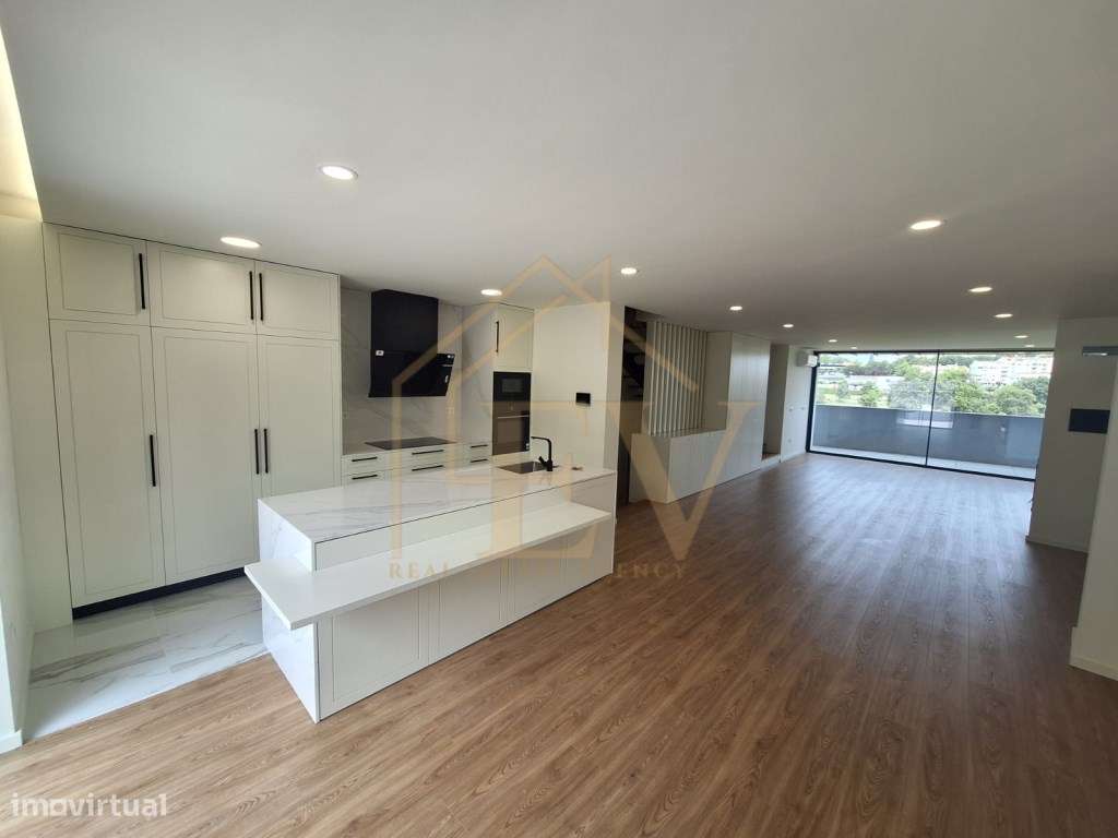 Moradia Nova com Vista Rio - Barcelinhos - Grande imagem: 5/21