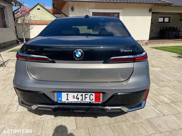 BMW Seria 7 740d xDrive - 5