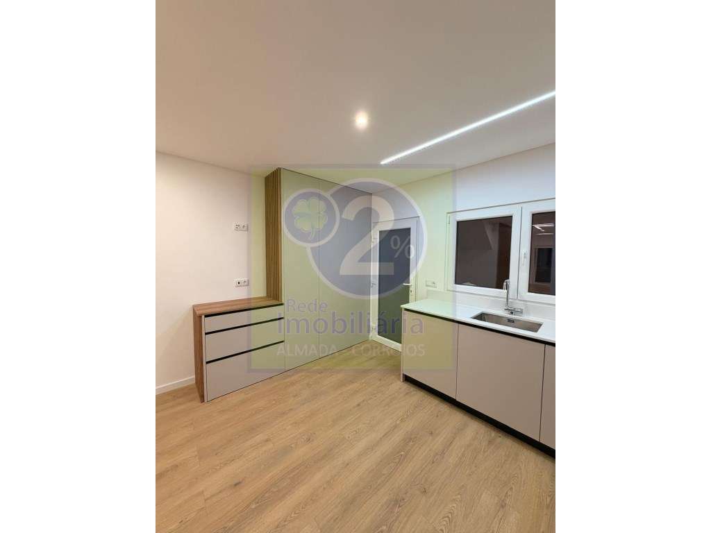 Moradia V3, com garagem-6